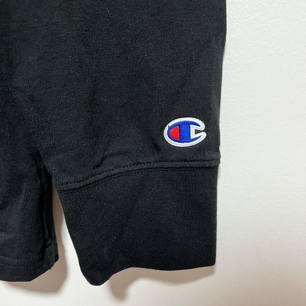 Champion Long Sleeve Shirt – Black – Size M – 100% Cotton – Made in Cambodia - Picture 9 of 9